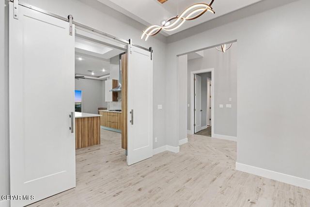 3760 cast Drive, El Paso, TX 79938