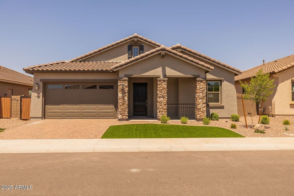 3290 W SAN CRISTOBAL Road, San Tan Valley, AZ 85144