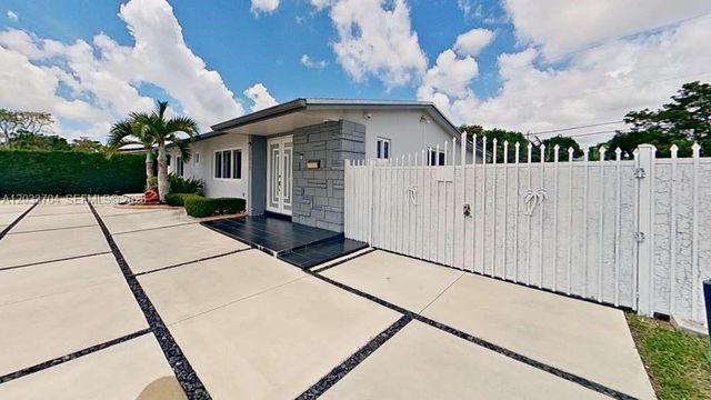 3030 SW 96th Avenue 0, Miami, FL 33165