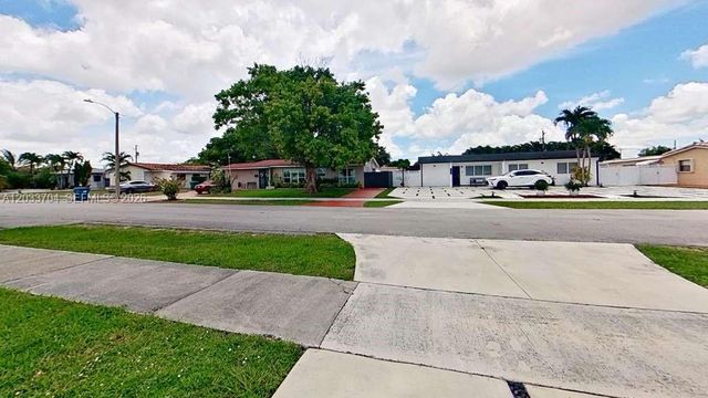 3030 SW 96th Avenue 0, Miami, FL 33165