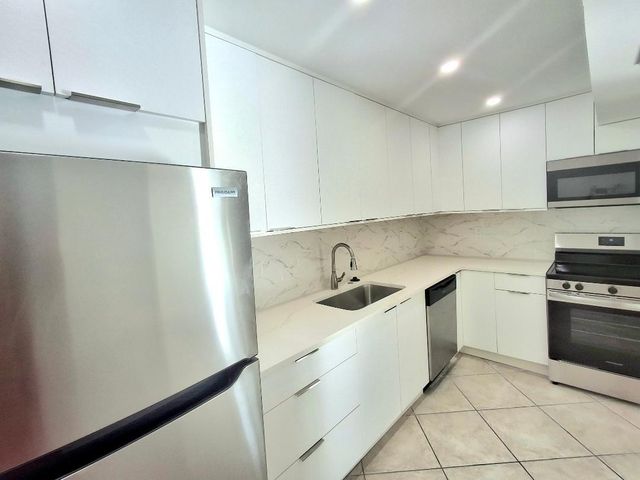 1421 S Ocean Blvd 522, Pompano Beach, FL 33062