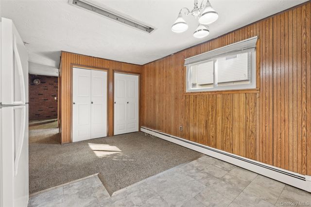 537 Lakeway Drive, North Babylon, NY 11704