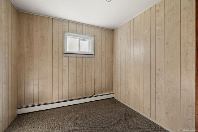 537 Lakeway Drive, North Babylon, NY 11704