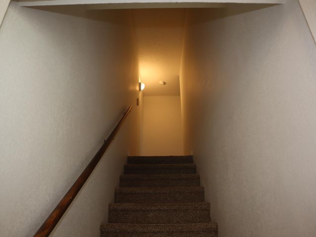 2433 E Saginaw Way, Fresno, CA 93726