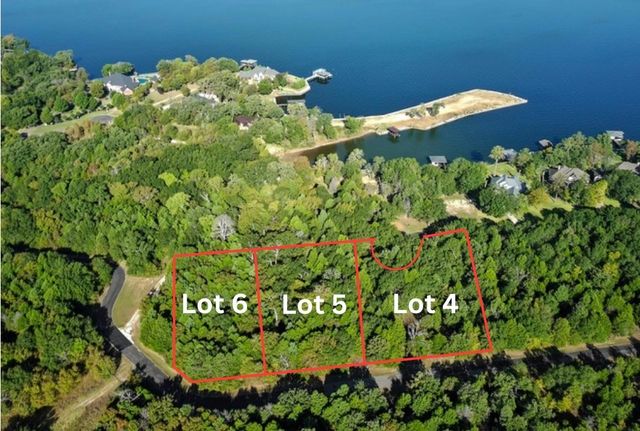 4 Shiloh Road, Streetman, TX 75859