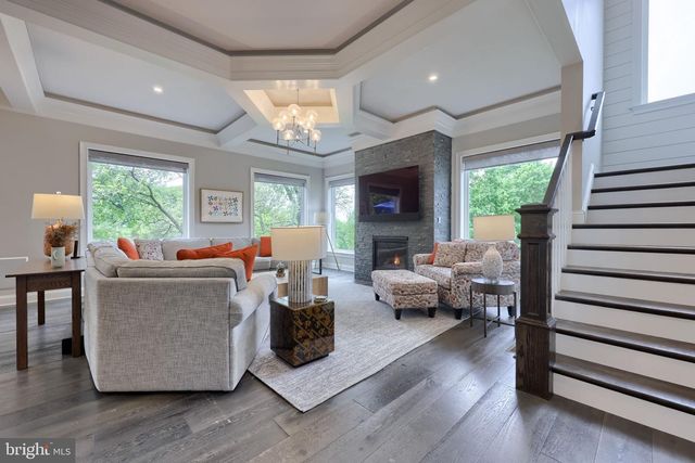 379 SPRING HAVEN DR, Lancaster, PA 17601