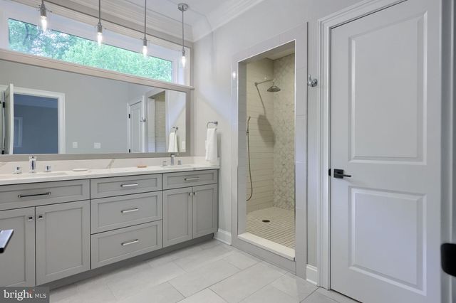 379 SPRING HAVEN DR, Lancaster, PA 17601