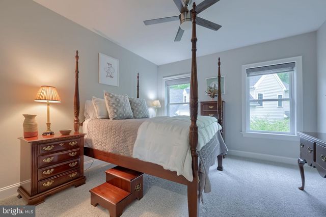 379 SPRING HAVEN DR, Lancaster, PA 17601
