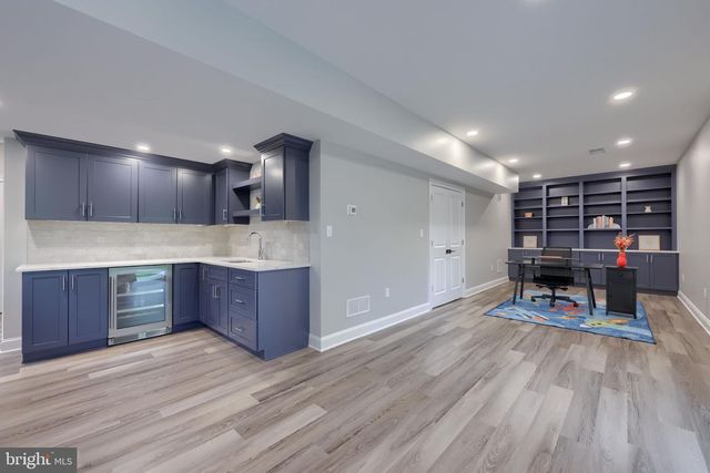 379 SPRING HAVEN DR, Lancaster, PA 17601