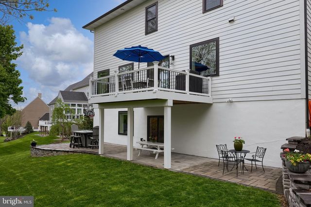 379 SPRING HAVEN DR, Lancaster, PA 17601