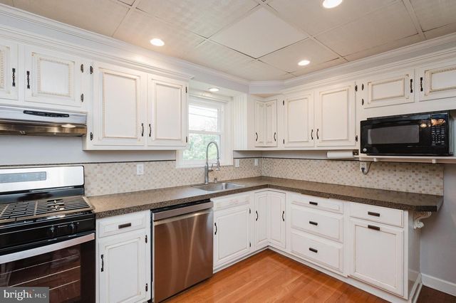 1509 NEIGHBORS AVE, Baltimore, MD 21237