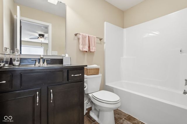 15459 Mystic Rock, Carmel, IN 46033