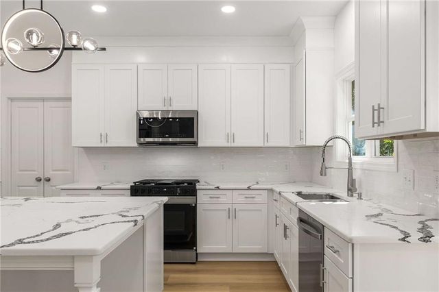 9135 Fox Trail Lane, Gainesville, GA 30506