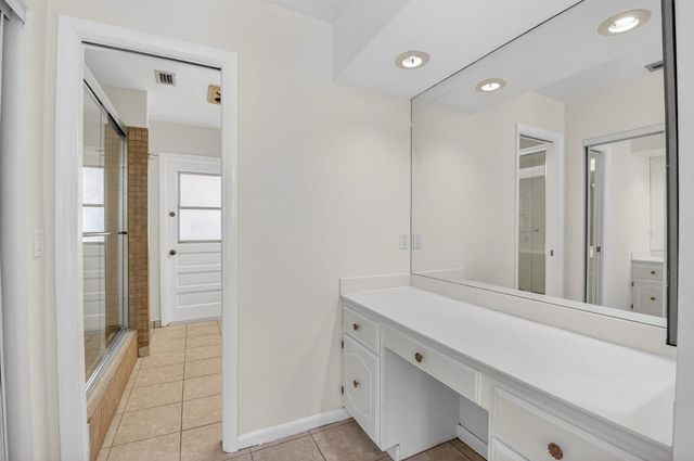 10157 La Reina Road, Delray Beach, FL 33446