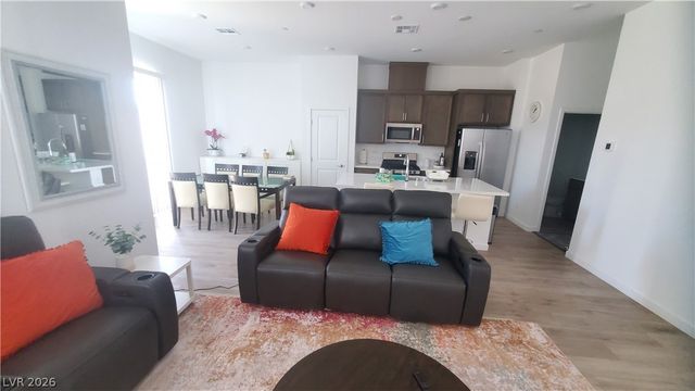 3360 Santa Verdiana Street, Henderson, NV 89044