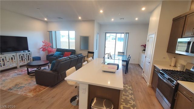3360 Santa Verdiana Street, Henderson, NV 89044