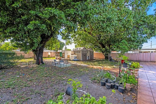 5340 E 4th Ave, Hialeah, FL 33013