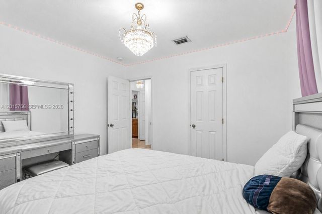 5340 E 4th Ave, Hialeah, FL 33013