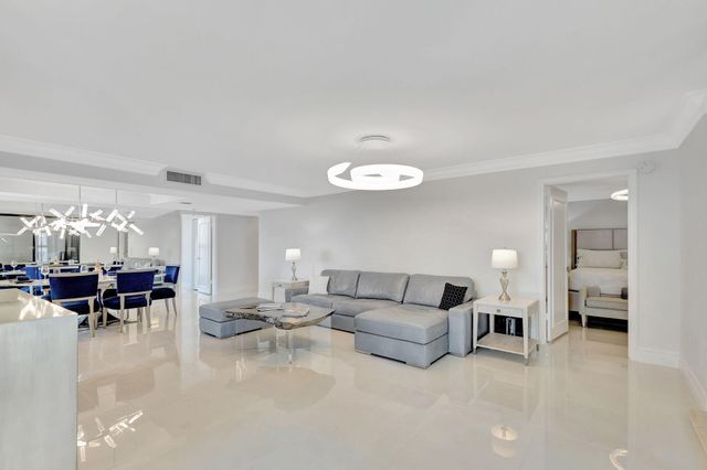 5380 N Ocean Drive 5a, Singer Island, FL 33404