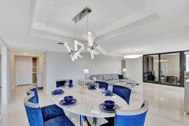 5380 N Ocean Drive 5a, Singer Island, FL 33404