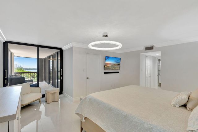 5380 N Ocean Drive 5a, Singer Island, FL 33404