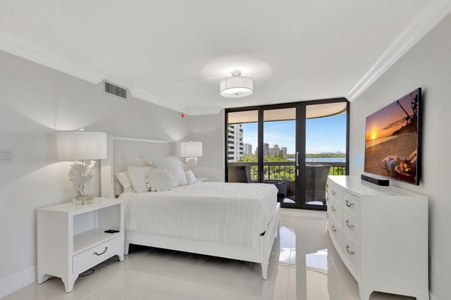 5380 N Ocean Drive 5a, Singer Island, FL 33404