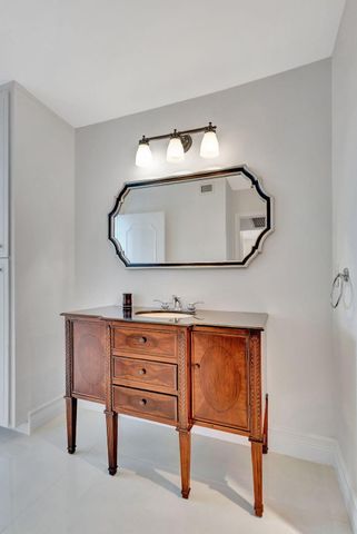 5380 N Ocean Drive 5a, Singer Island, FL 33404