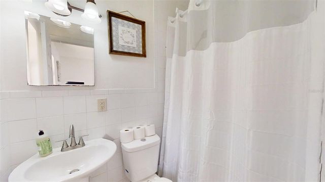 3740 NE 5TH STREET, Ocala, FL 34470