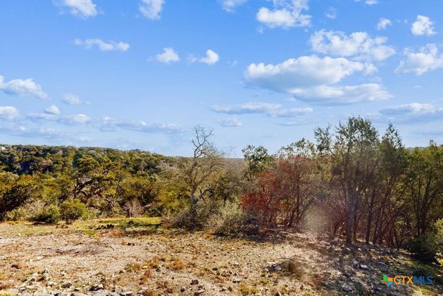 961 Buttercup Lane, Wimberley, TX 78676