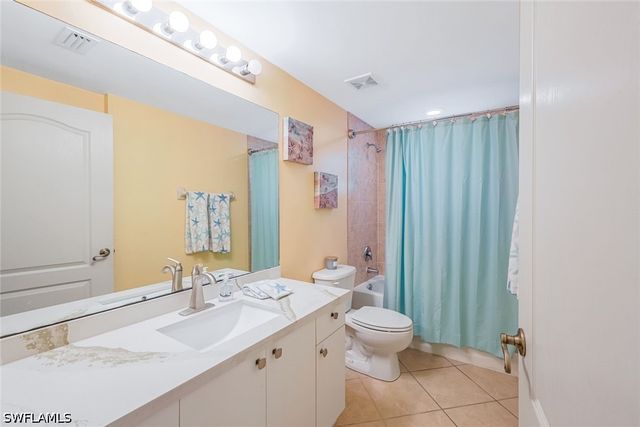 7822 Great Heron WAY 206, Naples, FL 34104