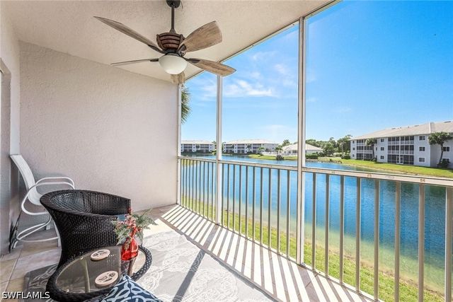7822 Great Heron WAY 206, Naples, FL 34104