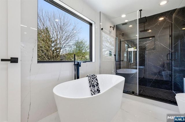 171 Edison Street, Clifton, NJ 07013