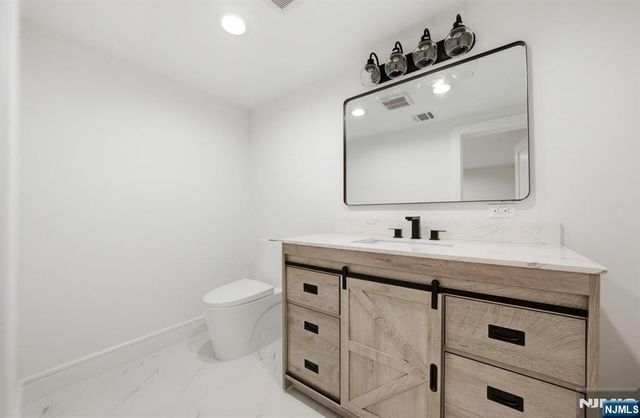 171 Edison Street, Clifton, NJ 07013