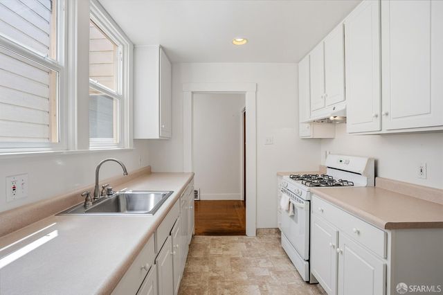 1874 18th Avenue, San Francisco, CA 94122
