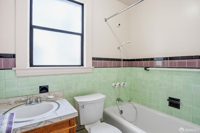 1874 18th Avenue, San Francisco, CA 94122