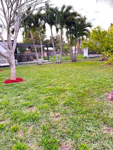 6339 SW 32nd St, Miami, FL 33155