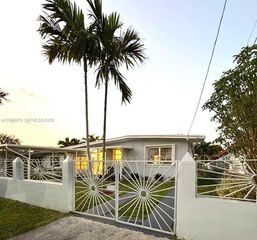 6339 SW 32nd St, Miami, FL 33155