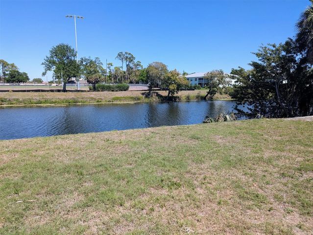 5752 ESPANOLA AVENUE, North Port, FL 34287