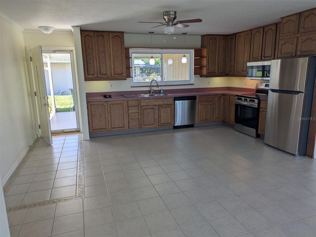 5752 ESPANOLA AVENUE, North Port, FL 34287