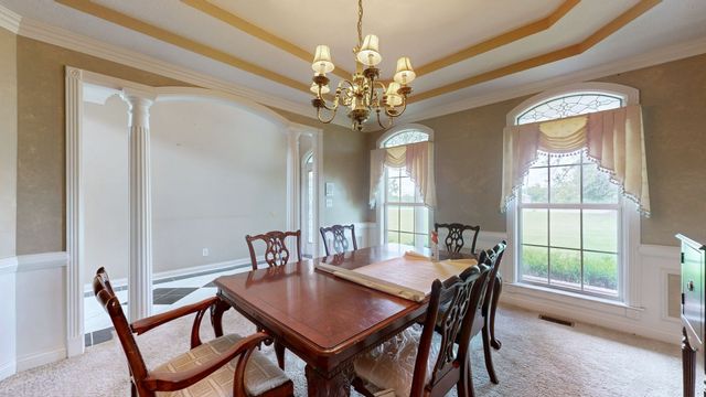623 Shun Pike, Cottontown, TN 37048