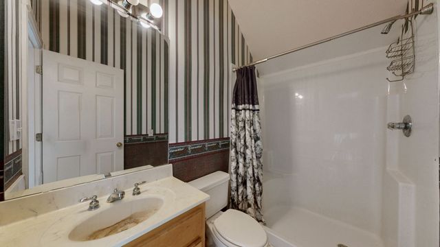 623 Shun Pike, Cottontown, TN 37048