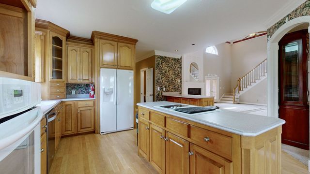 623 Shun Pike, Cottontown, TN 37048
