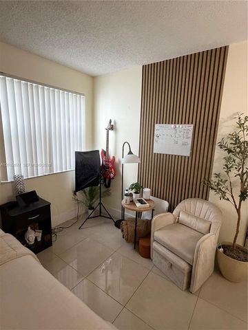 9705 Fontainebleau Blvd B108, Miami, FL 33172