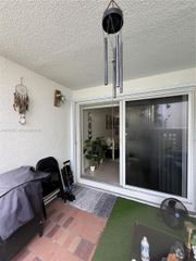 9705 Fontainebleau Blvd B108, Miami, FL 33172