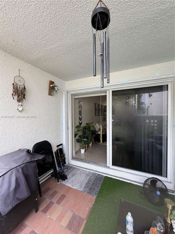 9705 Fontainebleau Blvd B108, Miami, FL 33172