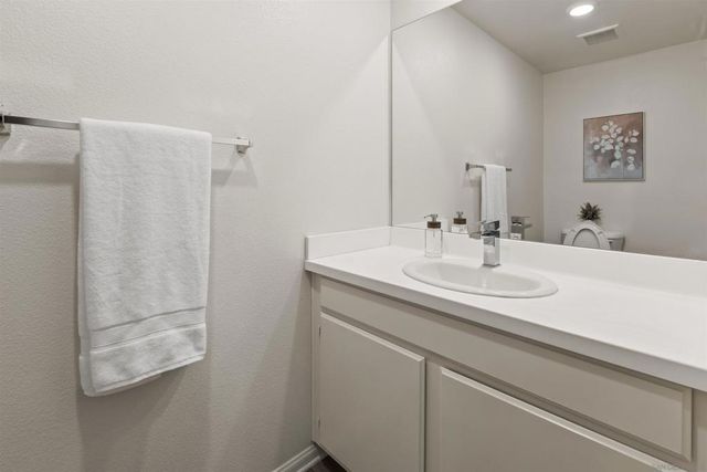 2054 Luzon 4, Chula Vista, CA 91915