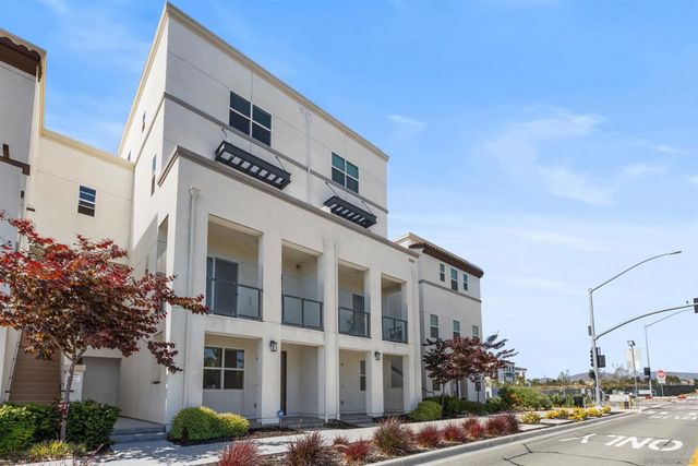 2054 Luzon 4, Chula Vista, CA 91915