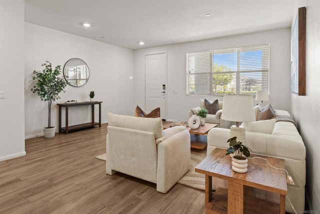 2054 Luzon 4, Chula Vista, CA 91915