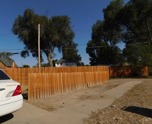 217 Veta Ave, Pueblo, CO 81004