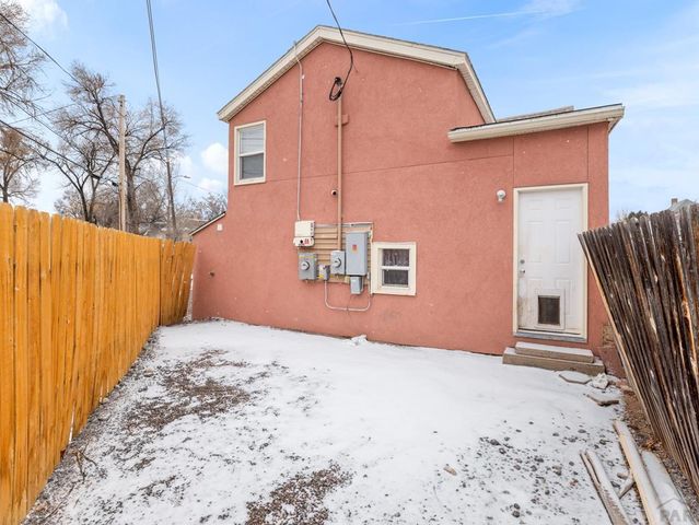 217 Veta Ave, Pueblo, CO 81004